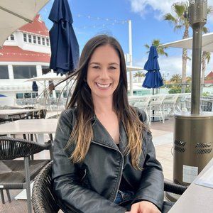 Meet your Posher, Jenna